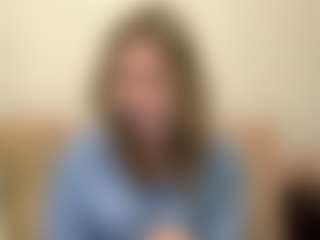 Live-Cam-Show mit AundreaSaulpaugh - Facial Piercings auf Camsoda