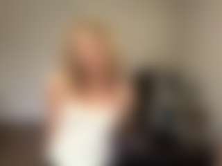 Live cam show with AundreaSaulpaugh - Twerk Young Adult on madthumbs