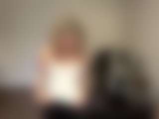 AundreaSaulpaugh's Live Sex Cam Show