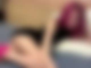 Show live cam dengan AundreaSaulpaugh - Average di Camsoda