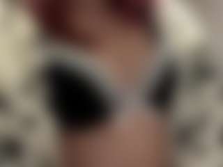 Live cam show with AundreaSaulpaugh - Interactivetoy Granny on Mixed Magazine Live