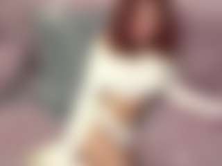 Live cam show with AundreaSaulpaugh - Trimmed Granny on Camsoda Late Night