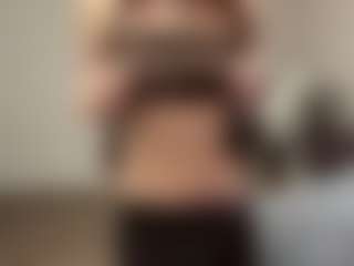 Live cam show with AundreaSaulpaugh - Normal on xplaylive.com