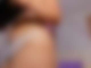 Aurora's Live Sex Cam Show