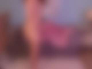 Live cam show with Celeste-Jhonson - Brown Hair on Instabang