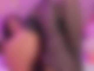 chelsea-estel's Live Sex Cam Show