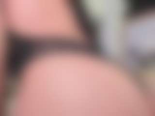 chelsea-estel's Live Sex Cam Show