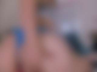 Live cam show with connie-forero - Green Eyes on Hubzter Live