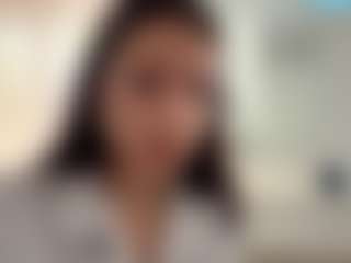 Kiara's Live Sex Cam Show