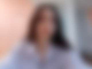 Kiara's Live Sex Cam Show