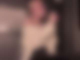 Live cam show with DavidaBichoff - College on CamwithHer