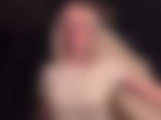 Live cam show with DavidaBichoff - Butt Plug on Streamer API