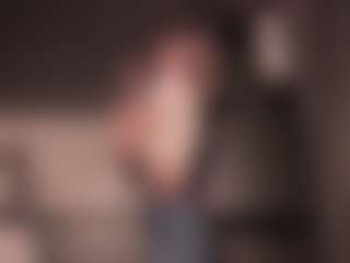 Live cam show with DavidaBichoff - Public on Hubzter Live