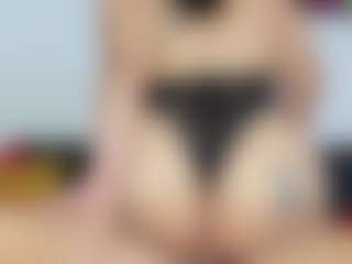 dulce-tentaciion's Live Sex Cam Show