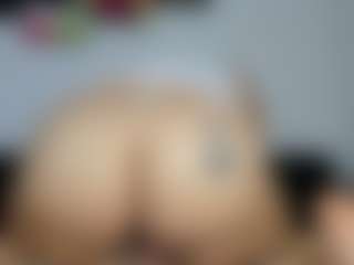 dulce-tentaciion's Live Sex Cam Show