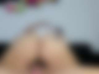 dulce-tentaciion's Live Sex Cam Show