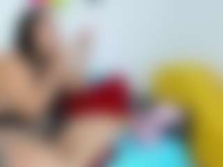 Live cam show with dulce-tentaciion - Deepthroat on Camsoda