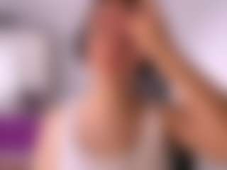 Live cam show with Emma - Fingers on Cam Slut