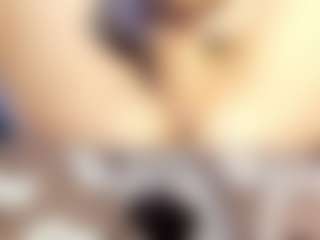 Live cam show with HelenDrool - Skinny on live.xheat.ai