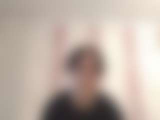 Live cam show with ImeldaMujalli - Skinny on Camsoda