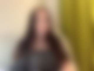 Live cam show with Jennie - New Shaved Pussy on Camsoda