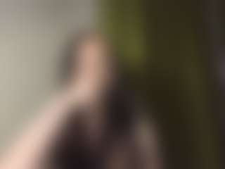 Live cam show with Jennie - Oil on SinfulBabes