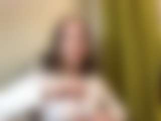 Show live cam dengan Jennie - Genital Piercings di Camsoda