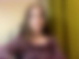 Live cam show with Jennie - Oil on SinfulBabes