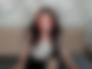Spettacolo in cam dal vivo con KellyFoss - Bikini su Camsoda