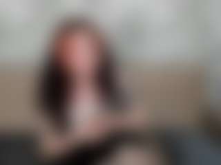 Live cam show with KellyFoss - Curvy Middle Aged on CamClone