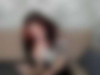 Live cam show with KellyFoss - New Young Adult on camgirlchat.live