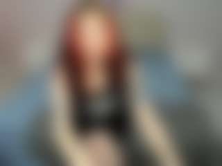 Live cam show with KellyFoss - Erotic Dance on madthumbs