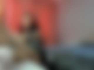 Live cam show with KellyFoss - New Toys on studioflirtlive.com
