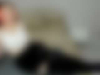 Live cam show with KellyFoss - Lean on CamwithHer