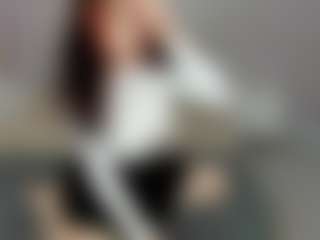 Live cam show with KellyFoss - Brown Hair on dropp.cam