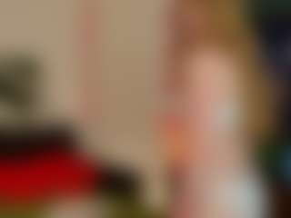 Live cam show with MarryMascola - Tattoos on StripNow