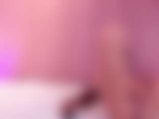 PeachMonroe's Live Sex Cam Show