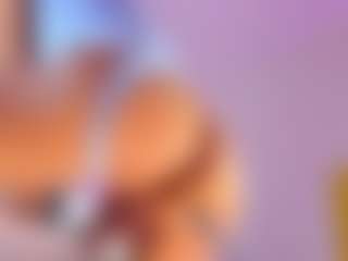 PeachMonroe's Live Sex Cam Show
