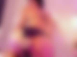 Live-sekscamshow van PeachMonroe