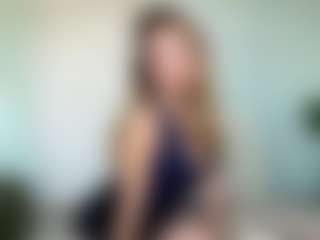 Live cam show with Sayla - Blonde Hair on Camsoda