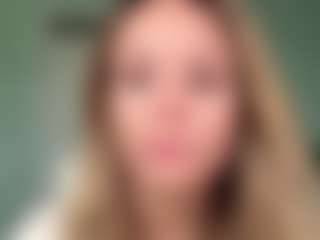 Live-Cam-Show mit Sayla - Gray Eyes auf Camsoda