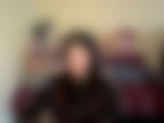 Live cam show with ValNemzin - Amateur Brown Hair on Latina Girls