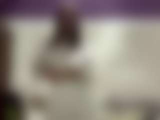 Live cam show with Olivia - New Young Adult on Camsoda