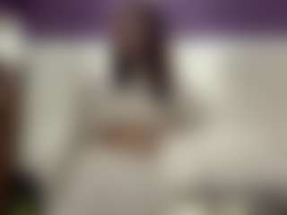 Live cam show with Olivia - Big Ass on Camsoda