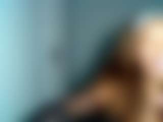zeldanightsss's Live Sex Cam Show