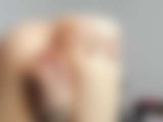 ZoeeStar's Live Sex Cam Show