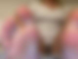 ainsleyrae's Live Sex Cam Show