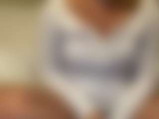 ainsleyrae's Live Sex Cam Show