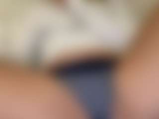 ainsleyrae's Live Sex Cam Show