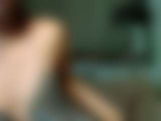 Live cam show with Aurelia-Thorn - Moaning on Camsoda